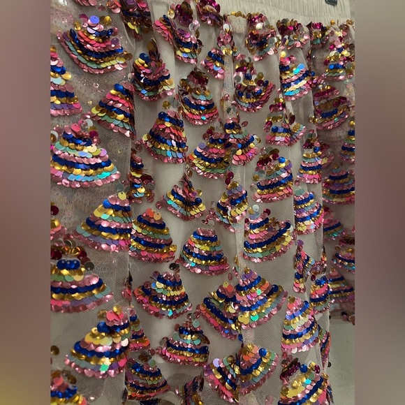 Queen of sparkles SET Sequin triangle feather birthday set | Size S ($300) NWT - Picture 9 of 12